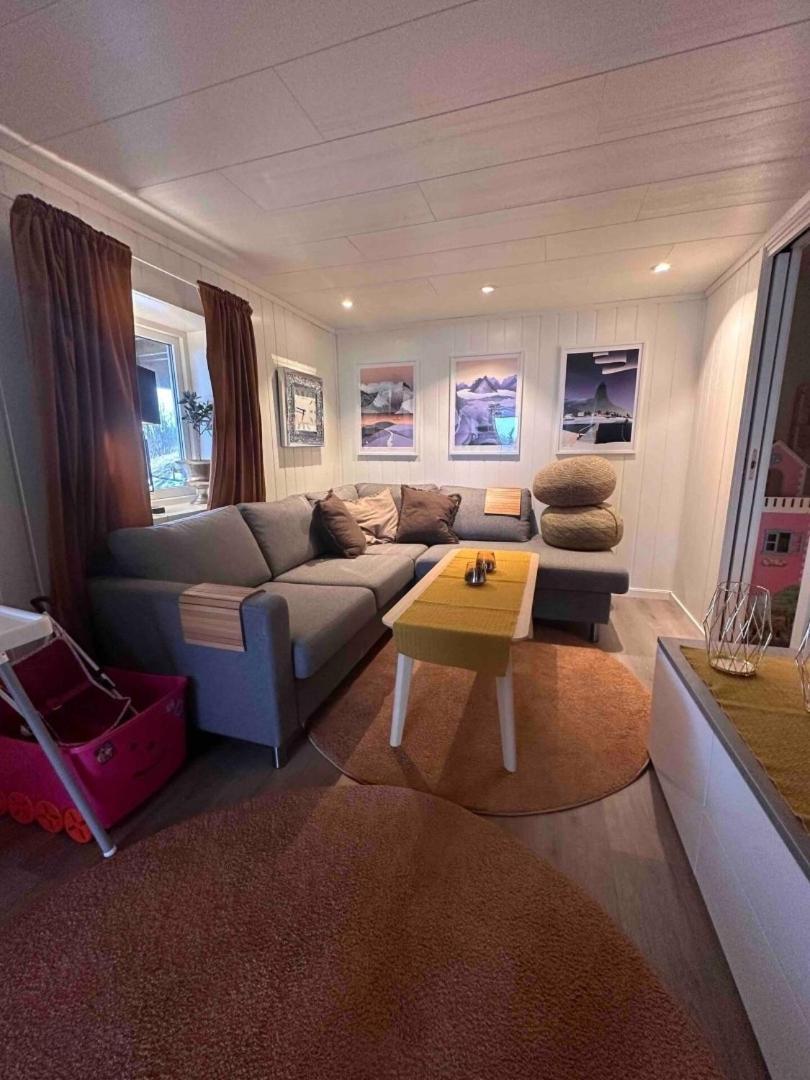 Kb Basement Apartment เซอร์วอเกน ภายนอก รูปภาพ