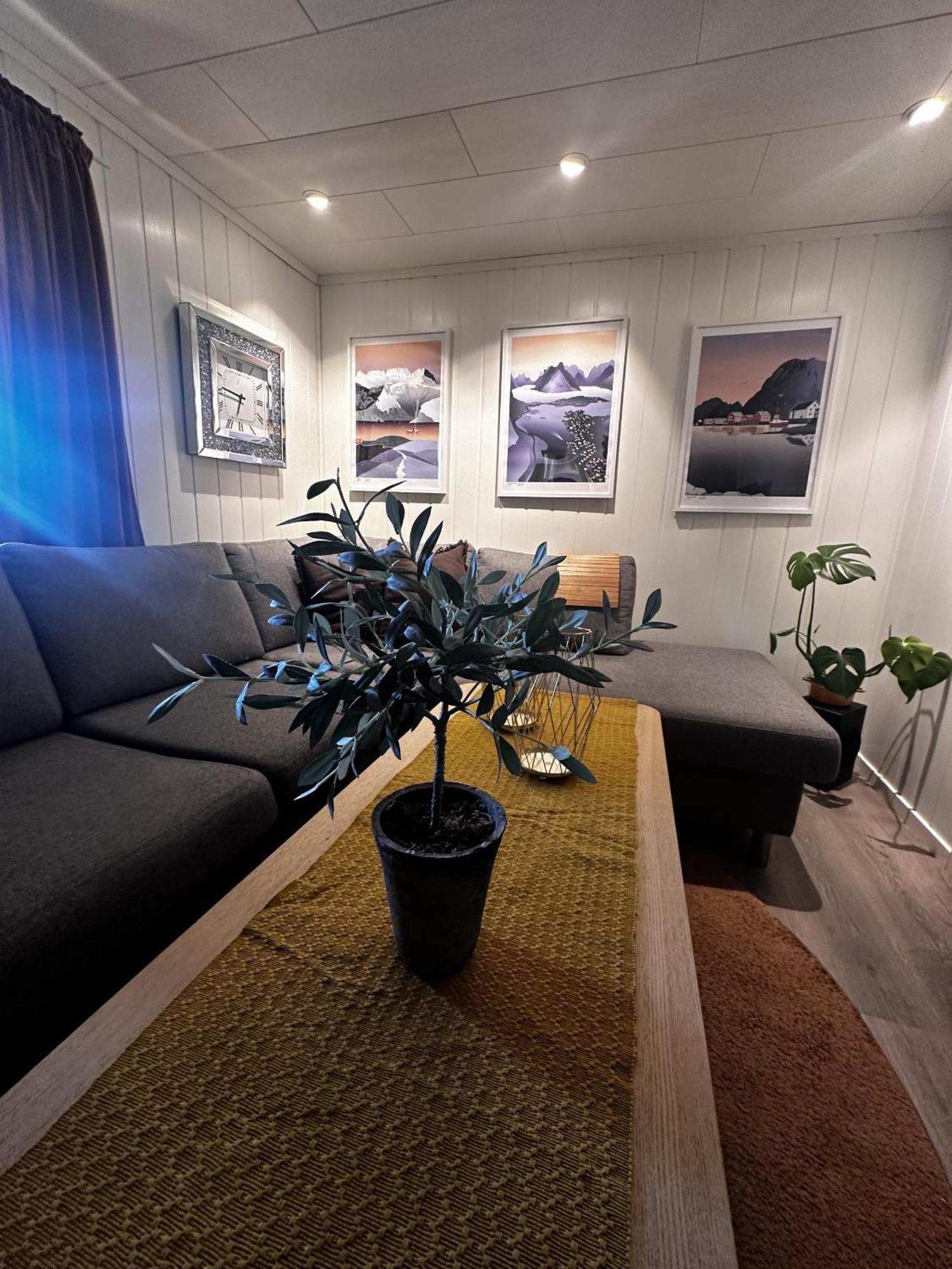 Kb Basement Apartment เซอร์วอเกน ภายนอก รูปภาพ